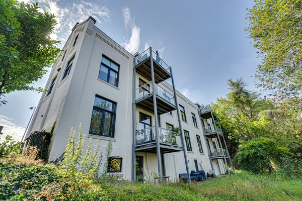 Foto - Te koop: Historisch en stijlvol appartement!